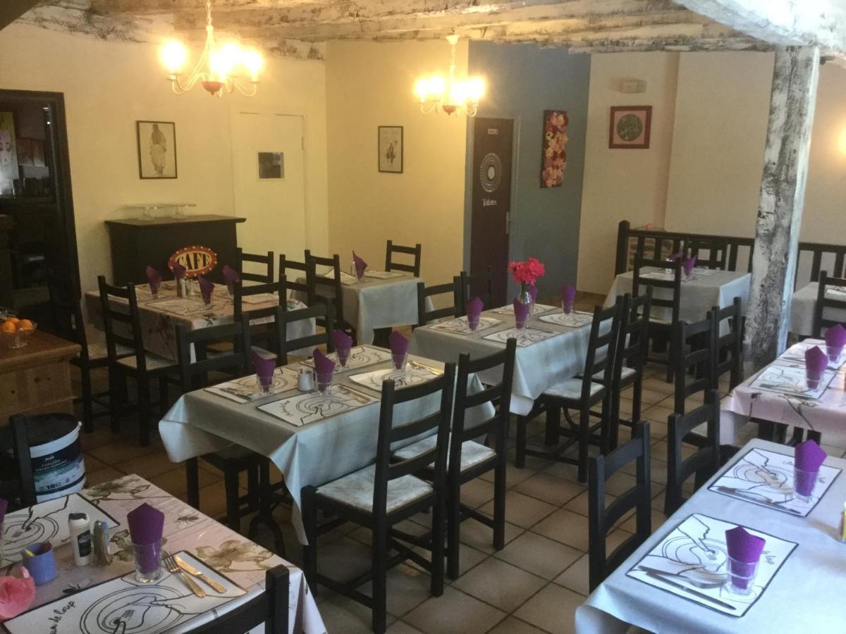Auberge Henri IV Segur-le-Chateau Luaran gambar